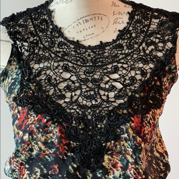 Elegant Black and Multicolor Lace Mini Dress - Picture 2 of 8